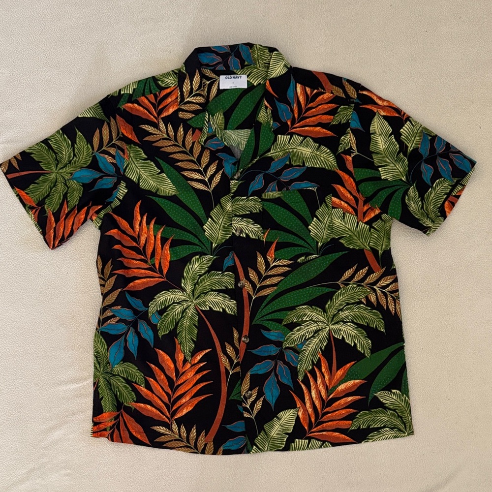 Old Navy Oversized Tropical Leaves Graphic Print Button Up Short Sleeved Shirt L